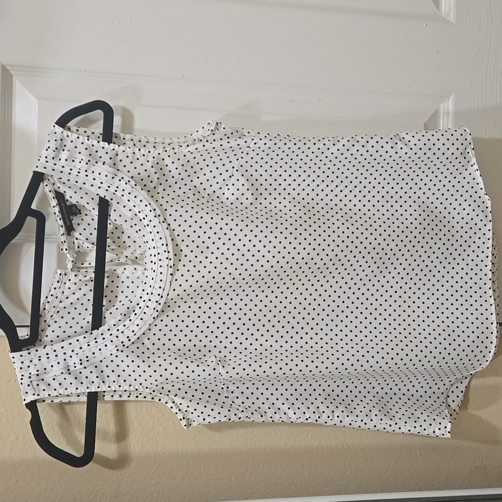 Banana republic sleeveless blouse